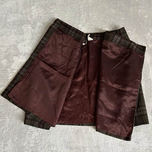 Jupe écossaise style 2026 pour femme, marron à carreaux, en mélange de laine Highland, jupe portefeuille, kilt, vente en gros - Product Image 4