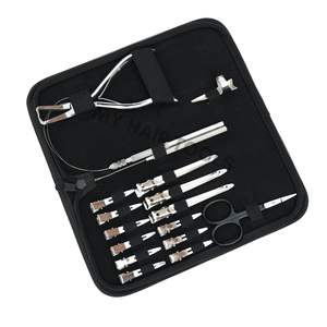 Kit de herramientas premium para extensiones de cabello negro con alicates de crimpado plano para microanillos, herramienta para separar el cabello, pinzas de seccionamiento y tijeras en estuche. - Product Image 6