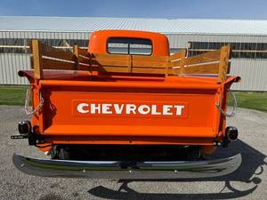 รถกระบะรุ่นเก่าขายดี ปี 1952 รุ่น 3100 พร้อมส่งวันนี้ - Product Image 3