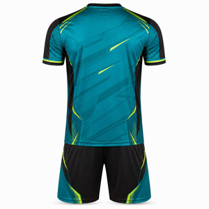 Vêtements de futsal personnalisés en gros, maillot de football respirant sublimé et short, ensemble uniforme d'entraînement de football pour hommes - Product Image 3