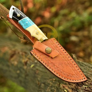 Cuchillo de caza de hoja fija con mango de hueso e incrustaciones de turquesa, funda de cuero, hoja de acero inoxidable de punta caída y filo recto - Product Image 3
