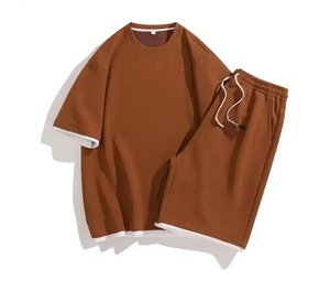 Nuevo Diseño de Verano, Conjunto Deportivo de 2 Piezas para Hombre, Delgado, de Secado Rápido, 100% Algodón, Camiseta de Manga Corta y Pantalones Cortos Deportivos de Alta Calidad - Product Image 1