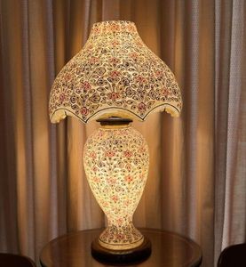 Lámpara de Mesa de Alta Calidad con Incrustaciones de Hueso y Madreperla, Hecha a Mano, para Decoración del Hogar u Hotel - Product Image 2