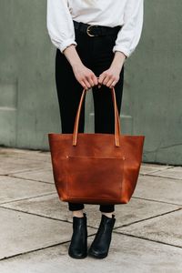 Premium Cowhide <b>Leather</b> Tote Bag Women Stylish Everyday Shoulder Handbag - Product Image 3