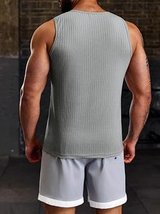 เสื้อกล้ามครอปผู้ชายผ้าถักเนื้อนุ่มระบายอากาศได้ดี 100% ผ้าฝ้าย |   รับผลิตสินค้า OEM/ODM แบรนด์ส่วนตัว สไตล์ฮิปฮอป สำหรับฟิตเนสและออกกำลังกาย - Product Image 4