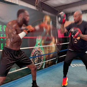 Mitaines de boxe professionnelles en cuir, très vendues, avec logo personnalisé, évacuation de l'humidité, sangle auto-agrippante, unisexe - Product Image 6