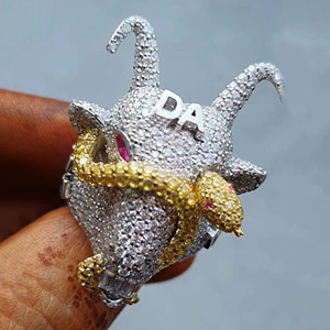 Anillo de Plata de Ley 925 con Calavera de Cabra y Cara de Animal, Totalmente Cubierto de Moissanita, Estilo Hip Hop Personalizado, Joyería de Compromiso para Hombre - Product Image 2