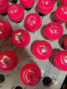 Wholesale Professional Cricket Leather Club Cricket Ball 156GM Special Premium Balls Custom Logo Pink Match Ball Factory Supply - Product Image 3