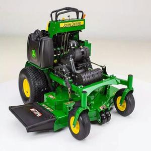 Tondeuse autoportée à essence professionnelle John Deere Z900 avec moteur 2 temps et bac de ramassage grande capacité – Garantie 2 ans - Product Image 6