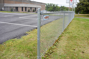 Clôture en treillis métallique galvanisé durable OEM d'usine, panneaux de clôture en treillis de 6 pieds, vente en gros - Product Image 5