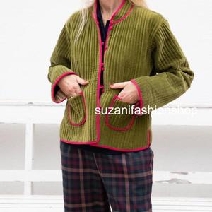 เสื้อแจ็คเก็ตยูนิเซ็กซ์ผ้ากำมะหยี่ซูซานีพรีเมียมปักลายเย็บติดกัน แต่งขอบสีชมพู คอจีน แขนยาว สีพื้น สำหรับฤดูหนาว ทรงปกติ - Product Image 5