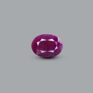 African Ruby 5.85 Carat Oval Cabochon Loose Gemstone for Fine Jewelry - Product Image 1
