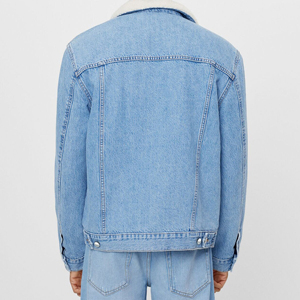 Veste en jean bleu clair pour homme avec fermeture boutonnée et poches, style décontracté, coupe classique, pour l'automne, finition délavée - Product Image 6
