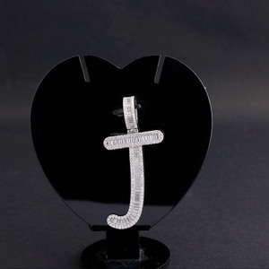 Colgante de Letra J con Diamantes Moissanite, Plata de Ley 925, Bañado en Rodio, Estilo Hip Hop, Joyería para Uso Diario - Product Image 2