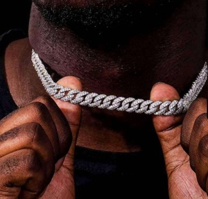Top Selling Custom Link <b>Choker</b> Necklace Hip Hop Style Urban Fashion Statement Chain Elegant Jewelry Party Wear Wholesale Supply - Product Image 2