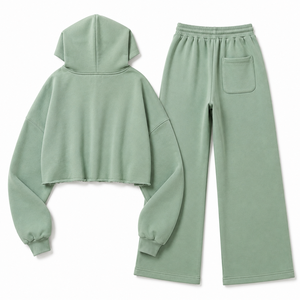 Ensemble de survêtement vert sauge pour femme, deux pièces, veste à capuche zippée et pantalon large, pour tenue décontractée, fitness et sport, costumes personnalisés en gros - Product Image 4