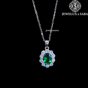 Elegante Collar con Colgante de Diamante Moissanite Plateado con Piedra de Corte Brillante para Joyería Nupcial, Uso en Moda y Ocasiones Especiales - Product Image 4
