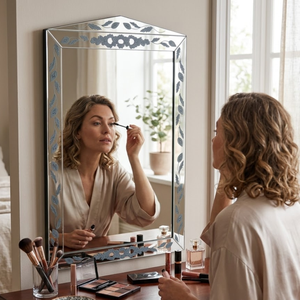 Miroir mural vénitien orné de luxe |   Miroir décoratif d'appoint de style baroque vintage |   Miroir en verre de style antique, décoration élégante pour la maison - Product Image 5