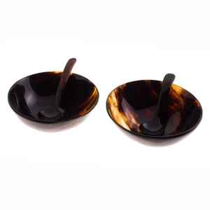 Bols en corne de luxe faits à la main pour servir les aliments et les salades, parfaits pour la maison, les fêtes et les mariages, en vente à prix imbattable. - Product Image 4