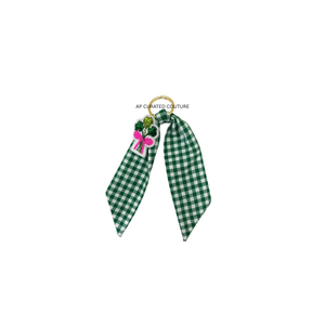 Llaveros Portamonedas con Abalorios Inspirados en el Derby, Hechos a Mano con Telas Ligeras y Diseño de Lentejuelas y Cuentas para Fiestas Derby - Product Image 2