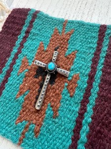 Colgante de Cruz de Plata de Ley con Turquesa Navajo, Firmado por Richard Yazzie, Joyería Artesanal del Suroeste, Regalo - Product Image 4