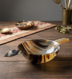Cuenco de Cuerno Pulido Hecho a Mano por Artesanos de la India, Ecológico, Duradero, Ligero, Alternativa Natural para Fiestas Gastronómicas con Estilo - Product Image 3
