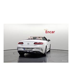 Mercedes-Benz Clase E E450 4MATIC Cabriolet 2023/4, 28,882 km, Caja de Cambios Automática, Volante a la Izquierda, Cámara Trasera - Product Image 4