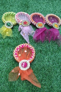 Brazaletes Decorativos Hechos a Mano con Gota Patti y Tela de Red para Celebraciones Festivas y Regalos Tradicionales Modernos para Bodas - Product Image 2