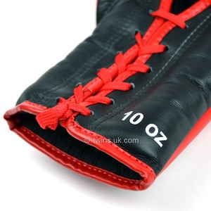 นวมชกมวยรุ่นล่าสุด สีแดงและดำ สำหรับฝึกซ้อมและแข่งขัน ทำจากหนังวัวแท้ เหมาะสำหรับมวยไทย MMA คิกบ็อกซิ่ง - Product Image 6