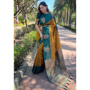 Luxor Gold Soft Silk Floral Border Saree with Zari Woven Contrast for <b>Club</b> <b>Dresses</b> - Product Image 3