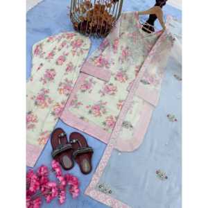 Conjunto de Traje de Fiesta para Mujer de Diseñador con Hermoso Dupatta, Atuendo de Dos Piezas - Product Image 1