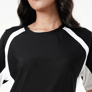 Camiseta Deportiva de Verano para Mujer, 100% Poliéster, Corte Ajustado, Personalizable, Lisa, Transpirable, Manga Larga, Secado Rápido, Ligera y Elástica - Product Image 4