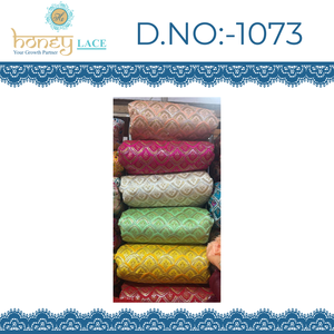 Tela Premium Fendy Georgette de Punto por Urdimbre de Poliéster/Nylon/Metalizado con Cuentas Florales para Prendas de Boda para Niños y Niñas, Peso Medio - Product Image 3