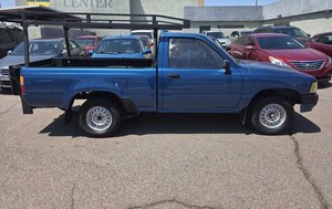 PRÊT À EXPÉDIER AVEC EFFICACITÉ aujourd'hui : Modèle Classique d'Occasion le Plus Vendu - Toyota Standard Cab Pickup 1995 PRÊT À EXPÉDIER AVEC EFFICACITÉ aujourd'hui - Product Image 4
