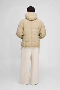 Wholesale Customizable Front Logo Hooded Men's Puffer Jacket with <b>Polyester</b> <b>Filling</b> Windproof & Breathable Streetwear Design - Product Image 5