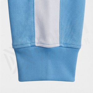 Survêtement bleu clair pour homme, design sportif à fermeture éclair intégrale, blocs de couleur, poches latérales, polyester respirant, idéal pour l'automne - Product Image 6
