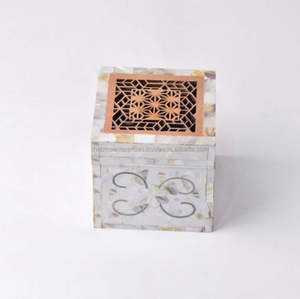Brûleur à Bakhoor en Bois, Porte-Encens avec Incrustation de Coquillages Naturels, Mabkhara Arabe de Luxe, Décoration de Table, Cadeau pour Ramadan et l'Aïd - Product Image 2