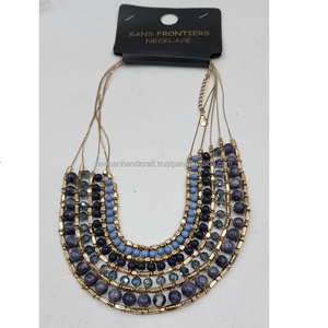 Collier en résine perlée fait main, design tendance et à la mode pour femmes et filles par HANNAN HANDICRAFT - Product Image 2