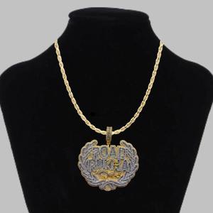 Colgante Personalizado de Plata 925 con Moissanita, Estilo Hip Hop, con Diseño de Letra en Corte Brillante Redondo, para Regalo Unisex - Product Image 3