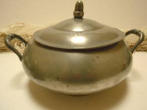 Soupière en métal de qualité supérieure avec couvercle pour la restauration et l'utilisation en restaurant - Product Image 1