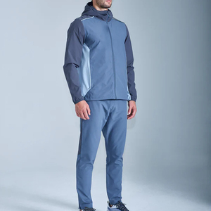 Veste de sport coupe-vent à capuche pour homme, manches longues, légère, fermeture éclair sur le devant, couleur unie, vêtements d'extérieur pour le printemps, coupe régulière - Product Image 5