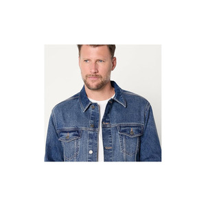 แจ็คเก็ตยีนส์ผู้ชายทรงสลิมฟิตทันสมัย ติดกระดุม แจ็คเก็ตทรัคเกอร์ ผ้าฝ้ายทนทาน เสื้อคลุมลำลองสำหรับผู้ชาย - Product Image 4