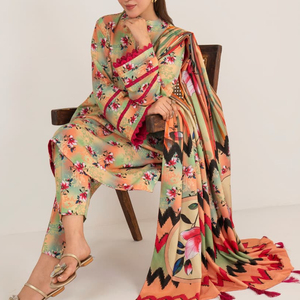 Vestido Khaddar Informal de Verano con Diseño y Color Únicos para Mujer, Nueva Moda Pakistaní e India, Trajes Khaddar para Damas - Product Image 3