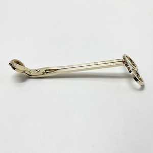 ชุดที่ตัดไส้เทียนที่ตัดไส้เทียนสีทอง - Product Image 1