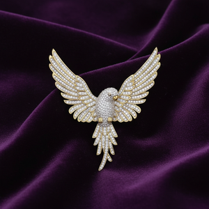 Broche de luxe en argent plaqué or 18 carats, motif Aigle glacé micro-pavé de moissanite, style Hip Hop, personnalisable, unisexe, pour mariage et anniversaire - Product Image 1