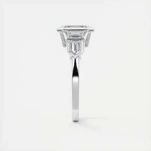 Bague de fiançailles à cinq pierres en diamant de laboratoire taille émeraude de 2,16 carats en or blanc 14 carats style déco - Product Image 4