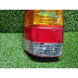 Luz Trasera Izquierda Usada Escape 4L8413B505D - Product Image 3