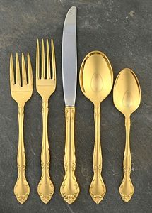 Ligne de couverts contemporains pour une présentation culinaire raffinée et un approvisionnement mondial en gros - Product Image 4