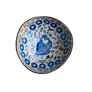 Nuevo diseño, colorido cuenco de concha de coco con incrustaciones de capiz, hecho a mano por fabricantes vietnamitas, producción en masa a bajo costo. - Product Image 3