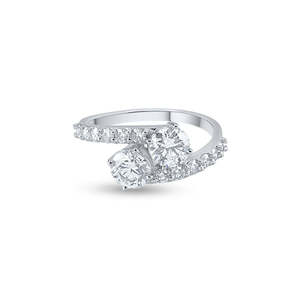 แหวนหมั้นเพชรพู่2เม็ด - Product Image 1